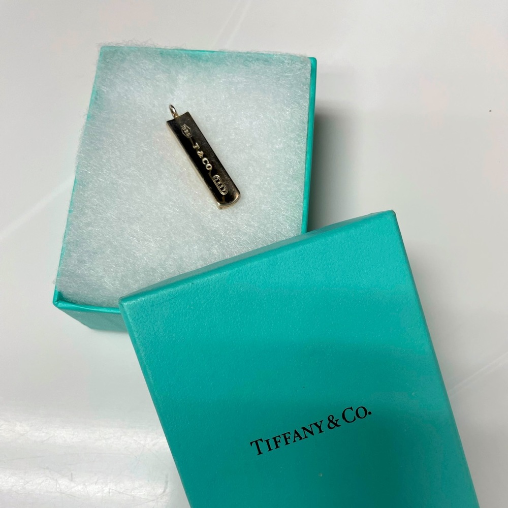 Tiffany & Co. 1837 Bar Pendent